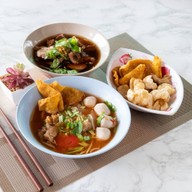 ครัวลุงบัติ ครัวลุงบัติ