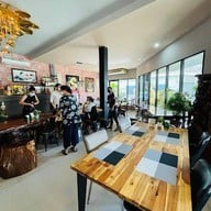 บรรยากาศ แซม โต๊ะจีน ตะพานหิน พิจิตร