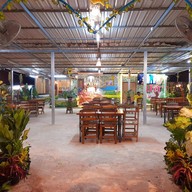 บรรยากาศ ข้าวต้ม ป.ปลา ข้าวต้มกุ๊ย