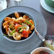 River hut  Restaurant & Coffee