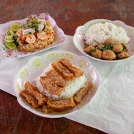 เจ้เต๋าก๋วยเตี๋ยว ปังเย็น ศุขประยูร ซ.9 ซ.เกษรอุทิศ1/2