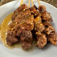 ร้านลาบลุงน้อย by ตี๋หลังมอ