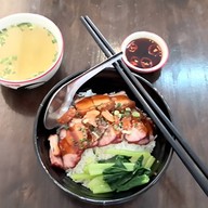 เมนูของร้าน ตั่วถั่งบะหมี่เกี๊ยว สาขาสาธุประดิษฐ์