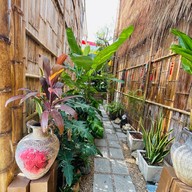 Komei cafe ปั้มเชล ซอยหลังวัดหนามแดง