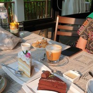 เมนูของร้าน เฮือนสายน้ำผึ้ง