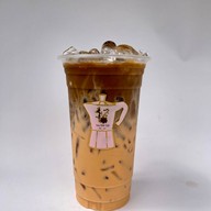 MaeMod  CaFe หน้าอาคารพาณิชย์ติดกับร้านบุญเฮง 18