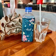 เฟื่องฟ้า คาเฟ่