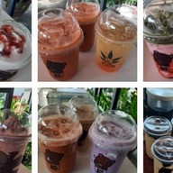 นมหมีปั่น  best bear (หน้าร้าน เคมิวสิค) หน้าร้าน Kmusic เค มิวสิค (อยู่ใกล้ๆเคอร์รี่วัดโพธิ์ติดคลีนิคหมอ กนกรัตน์)