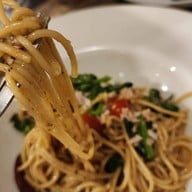 กินข้าวบ้านเพื่อน