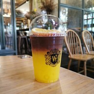 We Cottage บางแสน