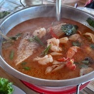 เมนูของร้าน ครัวไข่มุกปูเป็น หาดเจ้าสำราญ