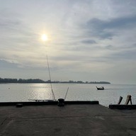 บรรยากาศ ท่าเรือหาดยาว