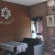 บรรยากาศ Suansin Coffee House