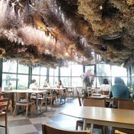 We Cottage บางแสน