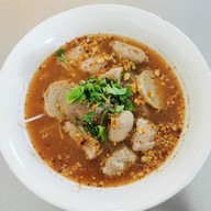 เมนูของร้าน เจ๊เผ่งต้มเลือดหมู