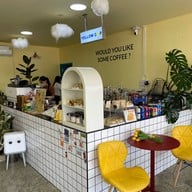 Yellow cup (เยลโล่คัพ) สาขา กองทราย