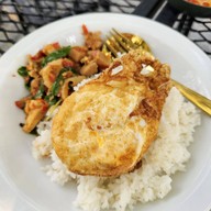 เตี๋ยวไก่บ้านกอไผ่