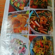 เมนู เจริญสุขโข ผัดไทยกุ้งแม่น้ำ Floating Market Damnoensaduak