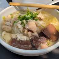 เตี๋ยวไก่บ้านกอไผ่