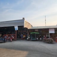 บรรยากาศ ตลาดโรงเกลือนครนายก