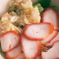 ขัาวขาหมู..ก๋วยเตี๋ยวหมู..นายลิ้ม สุขุมวิท38 เจ้าเก่า