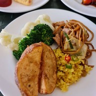 The Square Novotel Bangkok Fenix Silom