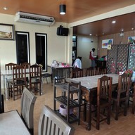 บรรยากาศ เดอะฮังเล