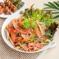 เปี่ยมสุขหม่าล่า