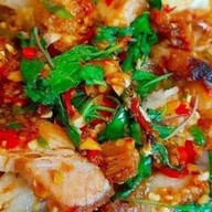 ไก่เกล็ดขนมปัง&ข้าวยำไก่แซ่บ หน้าโรงเรียนเทศบาลวัดต้นสน