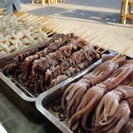 หมึกย่าง อีเจ๊ย่างหมึก ตลาดนัด Awake