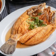 เมนูของร้าน ร้านอาหารครัวซุ้มน้ำบ้านทุ่ง ชุมแสง