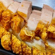 ร้านข้าวหอม X เนื้อแดด หมูแดด เมนูหมูกรอบหมูใจ