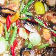 ส้มตำแซ่บ กรุงศรีซิตี้