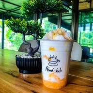 Pond hub coffee&bar