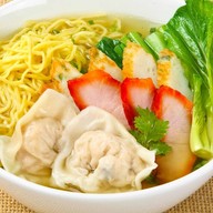ชายสี่บะหมี่เกี๊ยว บ้านเกาะ