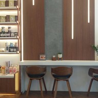 Daddy Dough Cafe ปตท. (ตรงข้ามม. หอการค้าไทย)