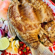 เมนูของร้าน ตำกระเทย สกลนคร