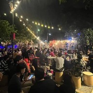 8's Cave By ยำ ลำ หรอย สาขา สีหบุรานุกิจ 8
