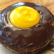 Daddy Dough Cafe ปตท. (ตรงข้ามม. หอการค้าไทย)