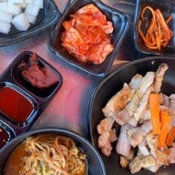 Geonbae คอมเบ ร้านอาหารเกาหลี