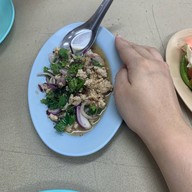 ส้มตำหัวพาน