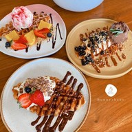 BUNNY SHAKE CAFE ศาลายา
