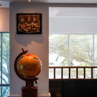 โรงแรมกรุงศรีริเวอร์