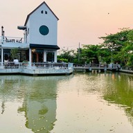 Nutt-journey Cafe&Bistro