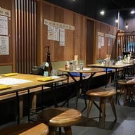 Sake no mise Sriracha