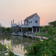 Nutt-journey Cafe&Bistro