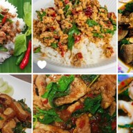 ผัดกระเพรา บ้านสวน by PK อ่างทอง