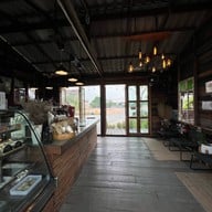 เย็นจิตคาเฟ่ ลาดกระบัง