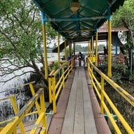 ก๋วยเตี๋ยวเป็ดในสวน