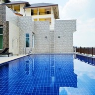 Royal Hill Satun Hotel